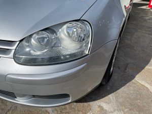 Volkswagen Golf 3p Highline 1.9 TDI 105 CV  - Foto 21