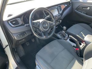Kia Carens 1.7 CRDi VGT 141 CV x-Tech 5 plazas  - Foto 9
