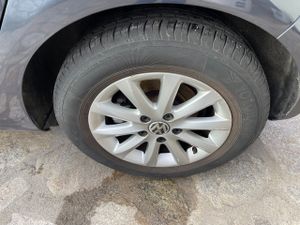 Volkswagen Golf 5p Sportline 1.6 102 CV  - Foto 19