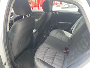 Kia Ceed 5p 1.0 T-GDi Drive 73 kW (100 CV)  - Foto 10