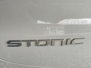 Kia Stonic 1.2 DPi 62 kW (84 CV) Concept  - Foto 22