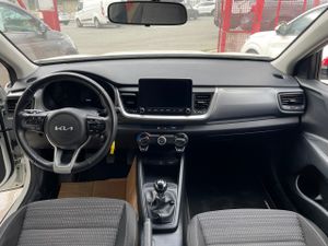 Kia Stonic 1.2 DPi 62 kW (84 CV) Concept  - Foto 12