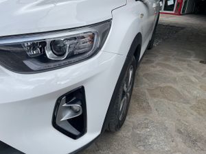 Kia Stonic 1.2 DPi 62 kW (84 CV) Concept  - Foto 25