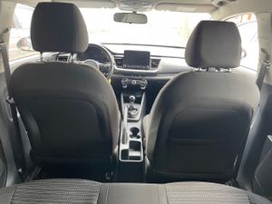 Kia Stonic 1.2 DPi 62 kW (84 CV) Concept  - Foto 8
