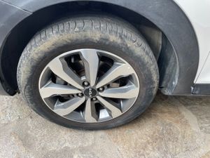 Kia Stonic 1.2 DPi 62 kW (84 CV) Concept  - Foto 24