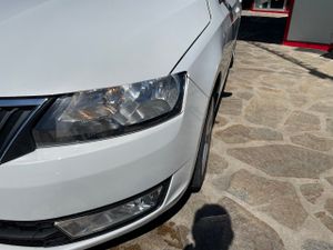 Skoda Spaceback 1.6 TDI 105 CV Ambition  - Foto 19