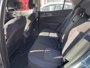 Kia Sportage 1.6 HEV HIBRIDO  DRIVE 160 CV  - Foto 11