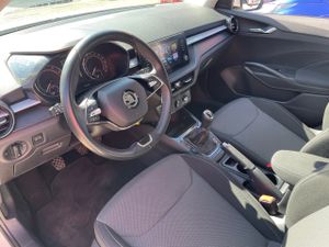 Skoda Fabia 1.0 TSI 70 kW  - Foto 11