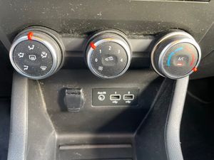 Renault Clio Intens TCe 67 kW  - Foto 14