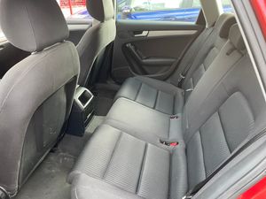 Audi A4 AVANT 2.0 TDI 150 MULTITRONIC S-LINE  - Foto 10