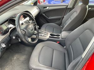 Audi A4 AVANT 2.0 TDI 150 MULTITRONIC S-LINE  - Foto 9