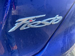 Ford Fiesta 1.2 DURATEC TREN   - Foto 17