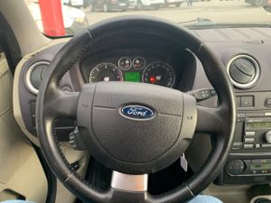 Ford Fusion 1.6 TDCI 90 TREND   - Foto 16