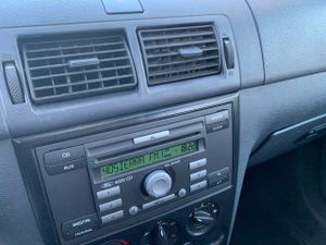 Ford Transit Connect 1.8 TDCi 90cv Tourneo 210 S   - Foto 12