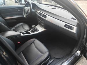 BMW Serie 3 318 D  - Foto 11