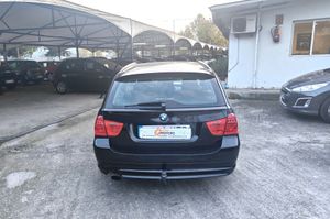 BMW Serie 3 318 D  - Foto 8