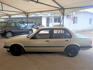 BMW Serie 3 320 i  - Foto 3