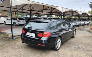 BMW Serie 3 Touring 320 D  SPORT  - Foto 5