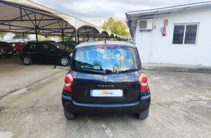 Renault Modus 1.5 DCI LUXE PRIVILEGE 106  - Foto 9