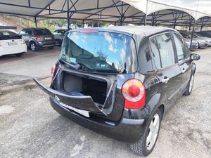 Renault Modus 1.5 DCI LUXE PRIVILEGE 106  - Foto 17