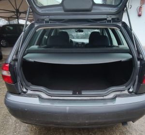 Volvo V40 1.9  - Foto 14