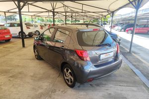 Toyota Yaris HYBRID 1.5 ACTIVE  - Foto 6