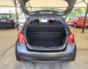 Toyota Yaris HYBRID 1.5 ACTIVE  - Foto 14