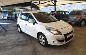 Renault Scénic 1.5 DCI DYNAMIQUE EDC  AUT. 110  - Foto 4