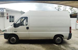 Peugeot Boxer FURGO 350MH  2.5 D  - Foto 4