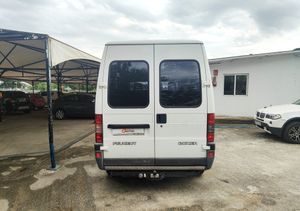 Peugeot Boxer FURGO 350MH  2.5 D  - Foto 9
