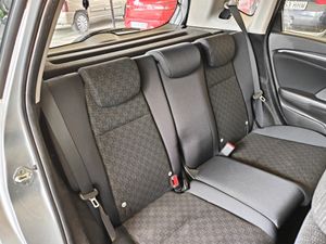 Honda Jazz 1.3 i-VTEC  - Foto 13
