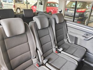 Volkswagen Touran 1.6 TDI ADVANCE   - Foto 13
