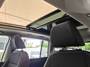 Volkswagen Touran 1.6 TDI ADVANCE   - Foto 18