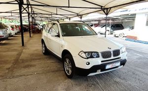 BMW X3 3.0 D MAN  - Foto 4