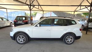 BMW X3 3.0 D MAN  - Foto 3