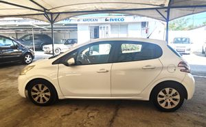 Peugeot 208 1.4HDI ACTIVE 5P   68  - Foto 3