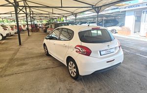 Peugeot 208 1.4HDI ACTIVE 5P   68  - Foto 6