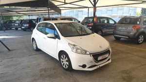 Peugeot 208 1.4HDI ACTIVE 5P   68  - Foto 4