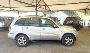 Toyota Rav4 2.0 VVTI  SOL 4X4  - Foto 3