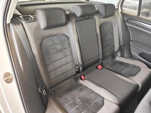 Volkswagen Golf 2.0 TDI ADVANCE 150 BMT  - Foto 13