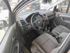 Volkswagen Touran 1.9 TDI EDITION 105  - Foto 10