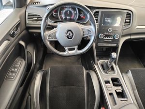 Renault Megane IV 1.2 TCe  130 ENERGY GRANDTOUR ZER  - Foto 10