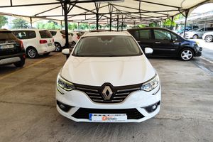 Renault Megane IV 1.2 TCe  130 ENERGY GRANDTOUR ZER  - Foto 7