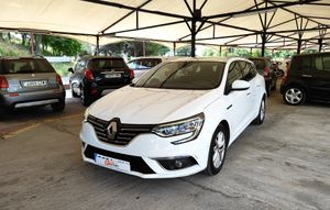 Renault Megane IV 1.2 TCe  130 ENERGY GRANDTOUR ZER  - Foto 2