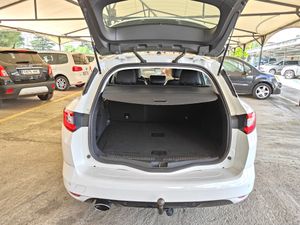 Renault Megane IV 1.2 TCe  130 ENERGY GRANDTOUR ZER  - Foto 14