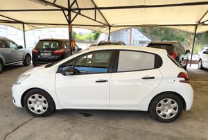Peugeot 208 XAD  1.6 BLUE HDI  7 ECO  - Foto 3