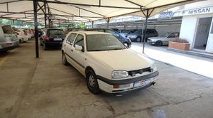 Volkswagen Golf 1.6 CL  5P  - Foto 4