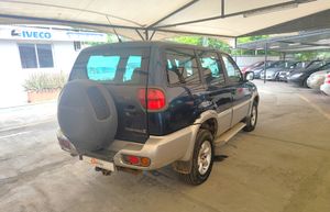 Nissan Terrano 2.7 LUXURI 7pax  - Foto 5