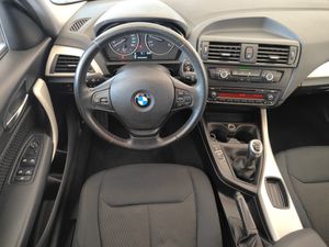 BMW Serie 1 114D  - Foto 10