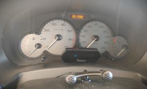 Peugeot Partner 1.6 HDI RANCHO PLUS 5P  - Foto 15